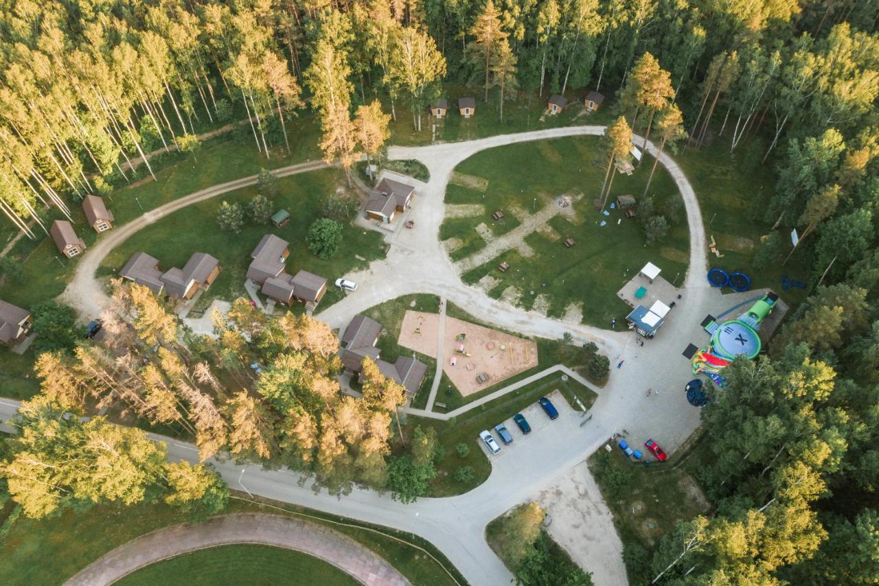 Camping & Camper Place Pasvalys Eksteriør bilde