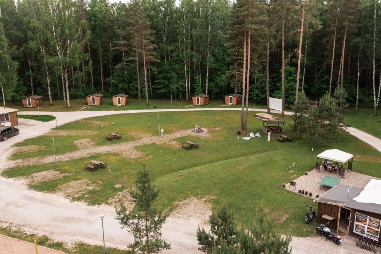Camping & Camper Place Pasvalys Eksteriør bilde